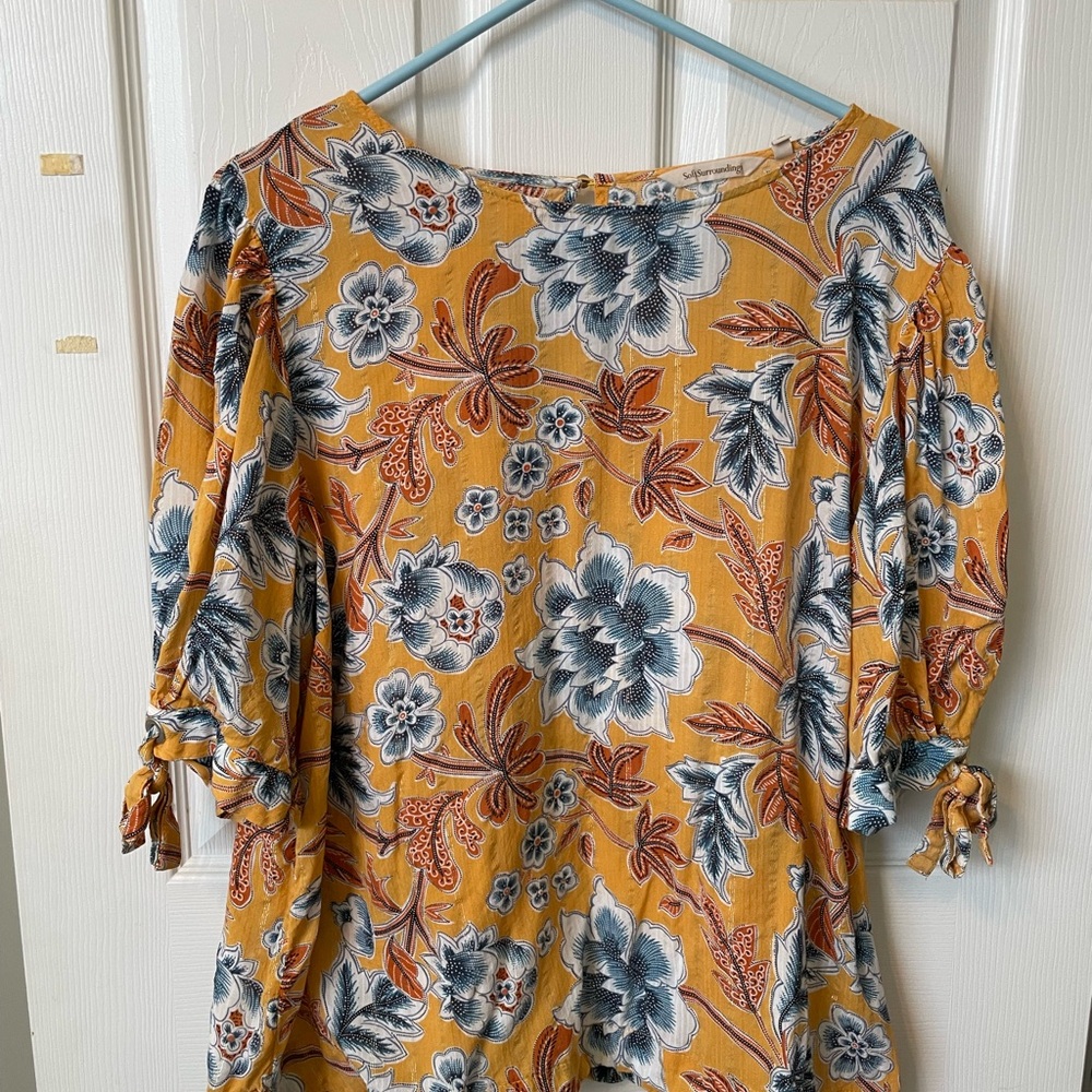 Soft surroundings short sleeve floral Yellow and Blue Blouse 1x Margaret